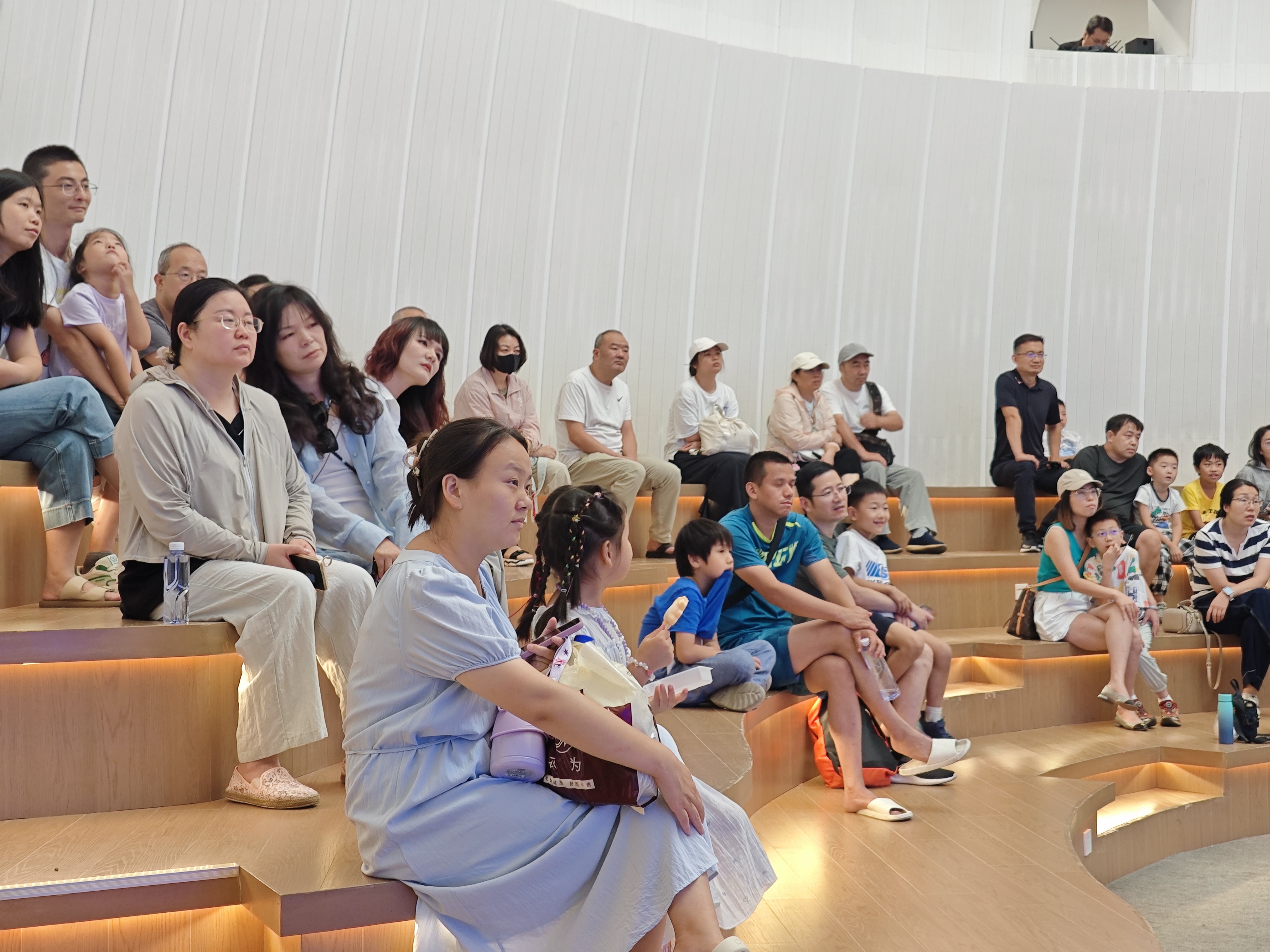 探索蓝色疆域，共筑海洋强梦1.jpg