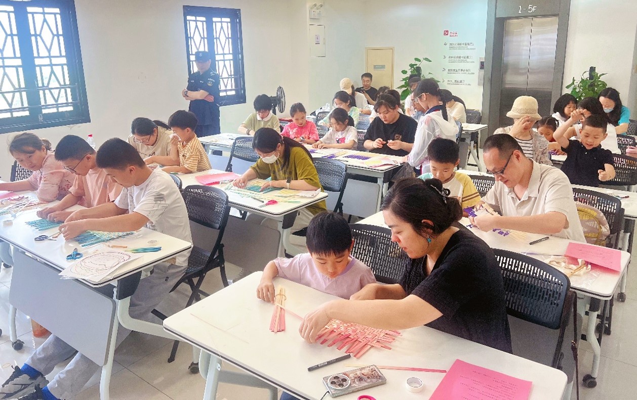 图片10.jpg 图片10.jpg