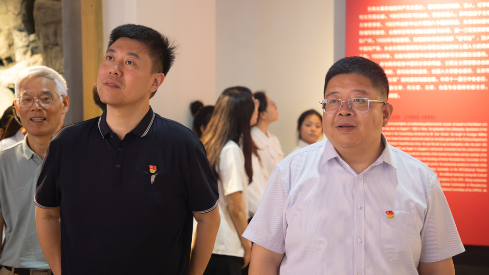 图片9.jpg 图片9.jpg